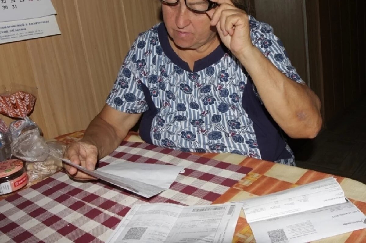    Новость о перерасчёте появилась после массовых жалоб оренбуржцев.