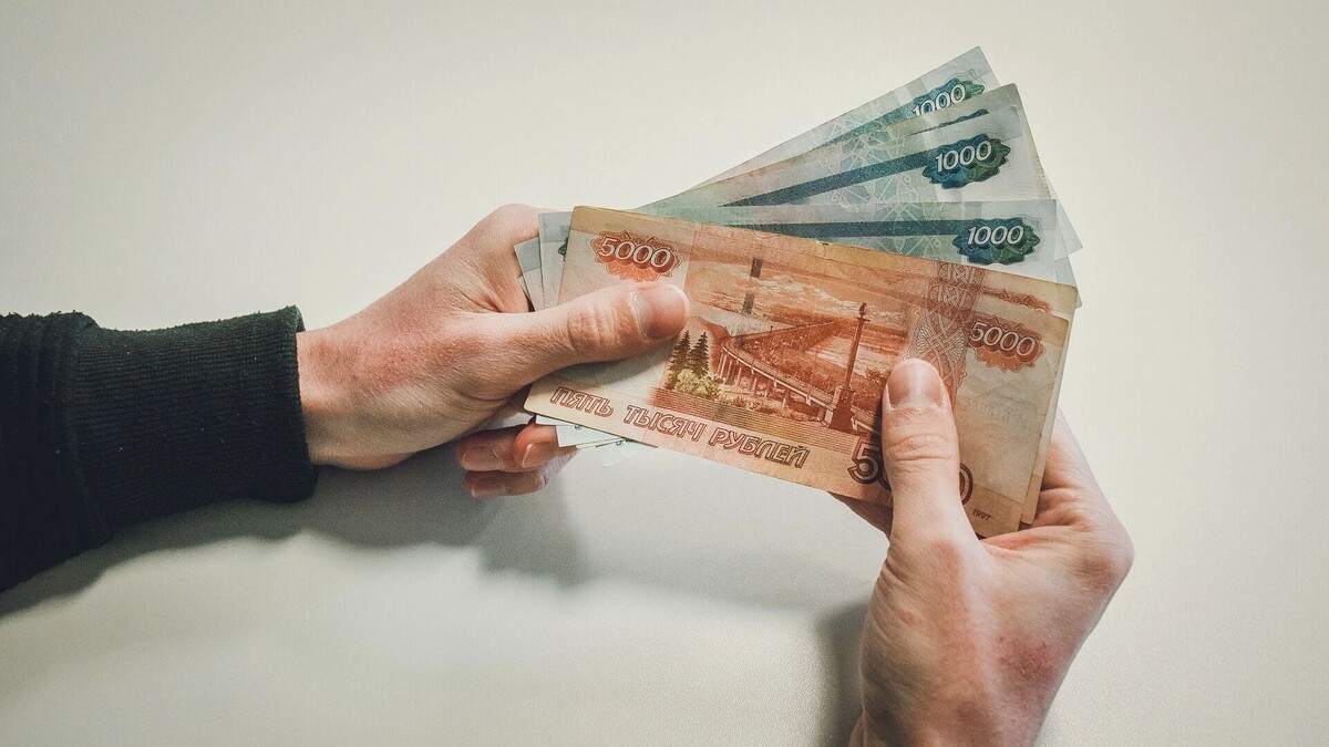    Какая зарплата в Оренбуржье?   1MI