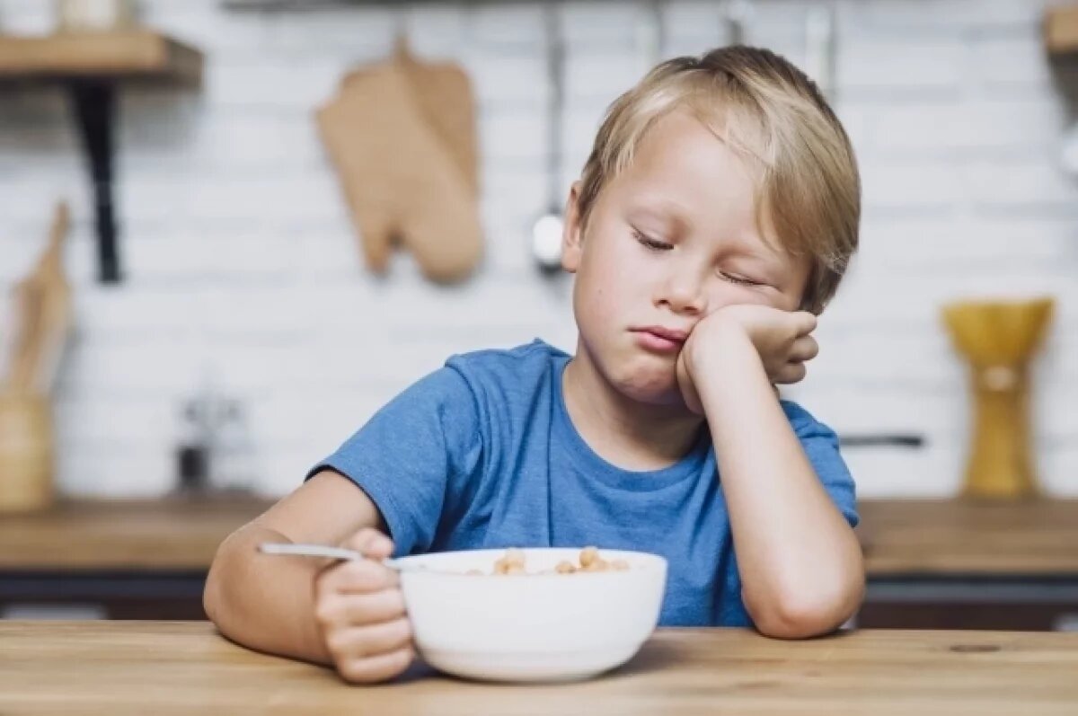    Медики развеяли популярные мифы о питании и пищевом поведении детей