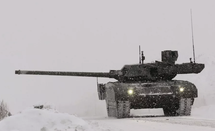 Т-14 «Армата»: зачем убирать экипаж из башни и доверять пушку автоматике