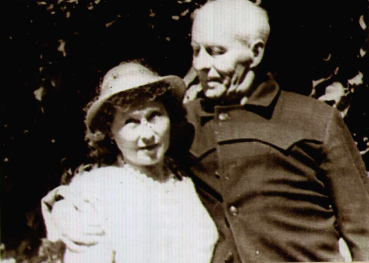 Ксения  Асеева и Николай Асеев