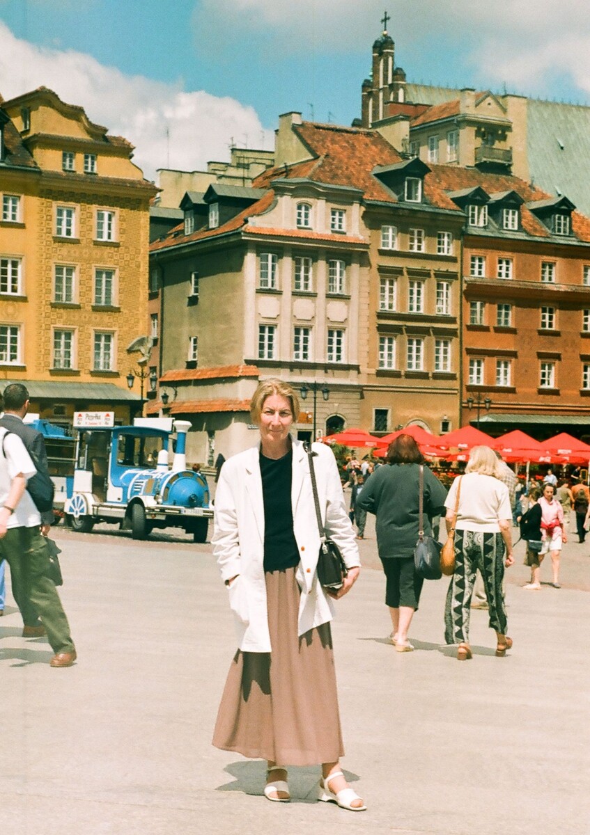 Светлана на Замковой площади в Варшаве.