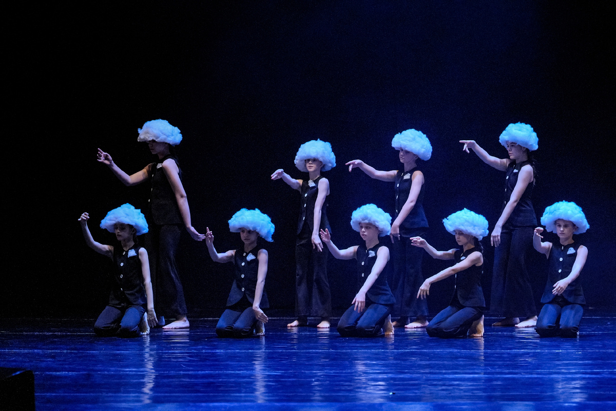 Пуговицы большие я нашла. Хватит с меня приключений с облаками-тучами🤣🤣