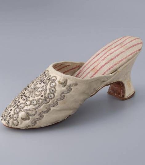 Рубрика «Модная усадьба» в весенний сезон 💐