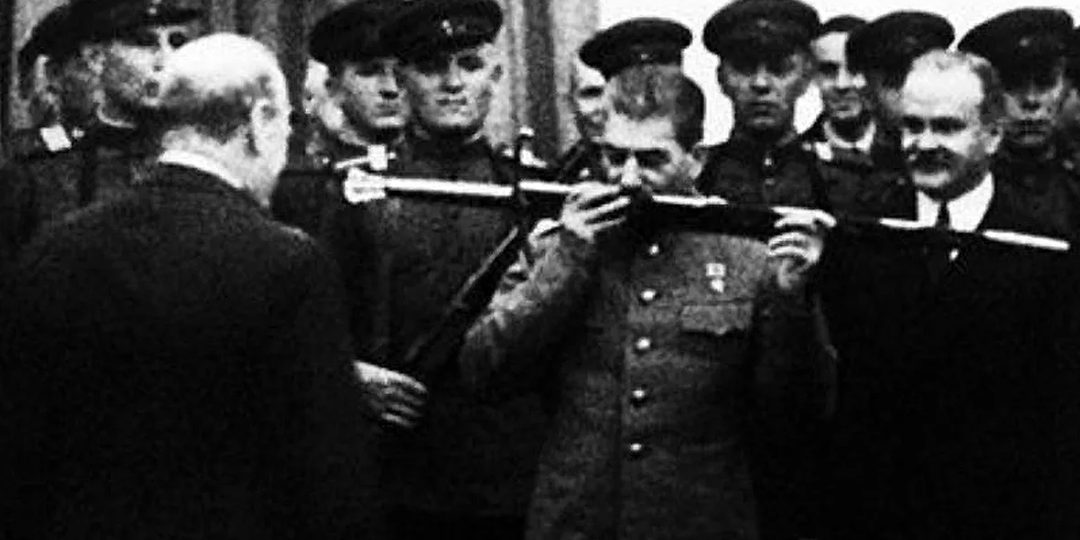 Операция «Объятия». Сталинская дипломатия, урок №2