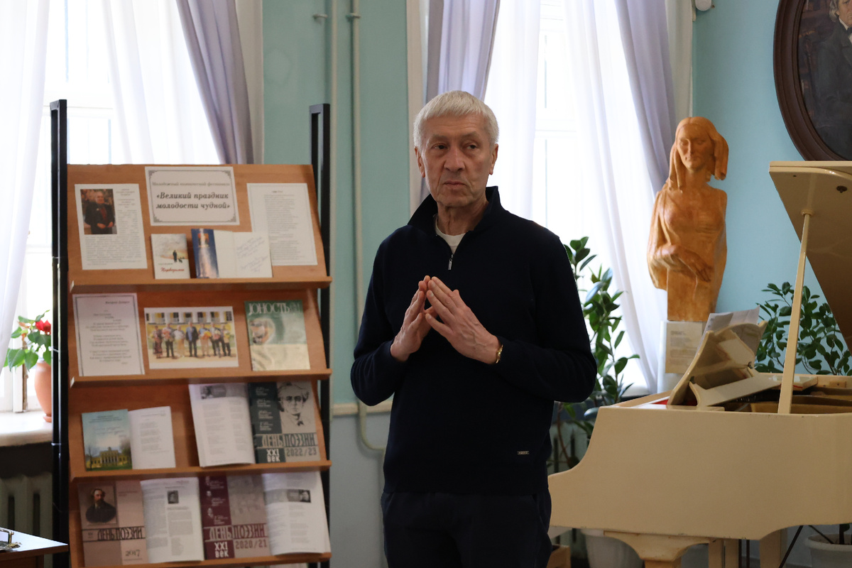 Юрий Вильямович Козлов. 
