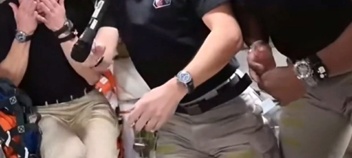 Разное время на часах. Из открытого доступа.