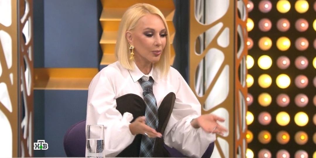 Почти 2 часа в эфире Кудрявцева выясняла - изменила жена Диброву "до того" или "после того". Дибров даже накричал на неё (на Кудрявцеву)