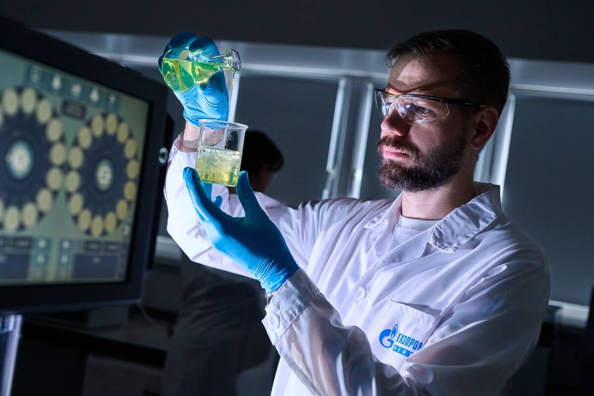      Автор фото: Виктор Молодцов Роман Фандорин