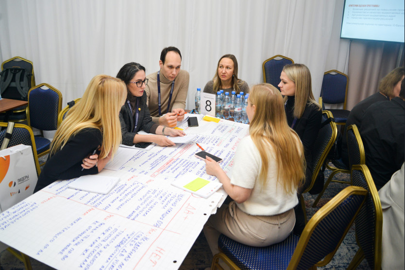    фото с сайта правительства Новосибирской области