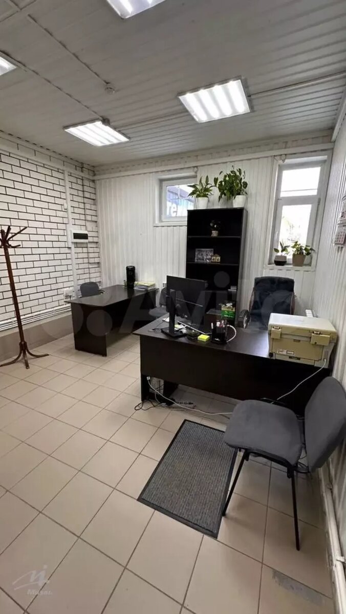    ТЦ "Чайка" находится на улице Юрина, 137А. Источник: avito.ru