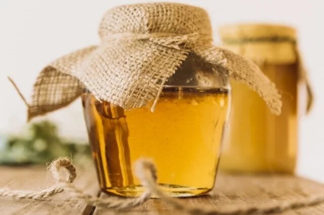    Едят ли космонавты алтайский мёд на орбите?