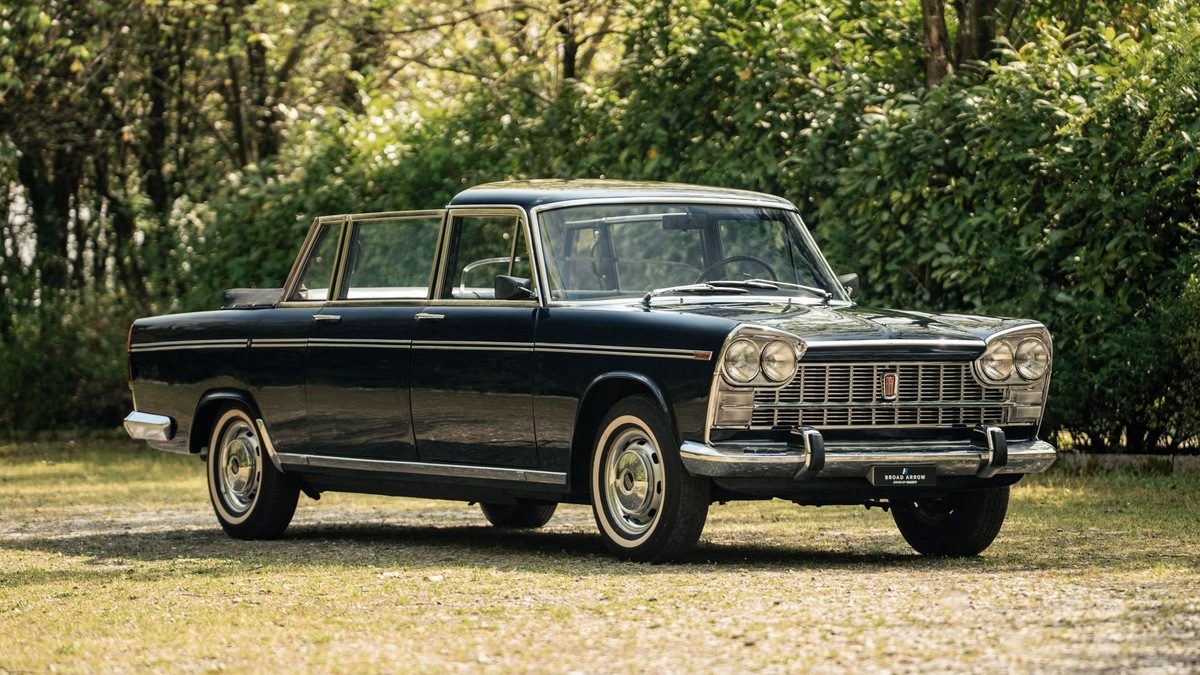 Fiat 2300 Presidenziale Landaulette 1963 