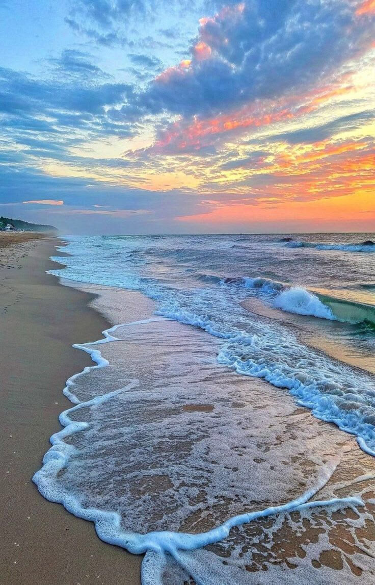 Море скучает по нам, а мы по морю