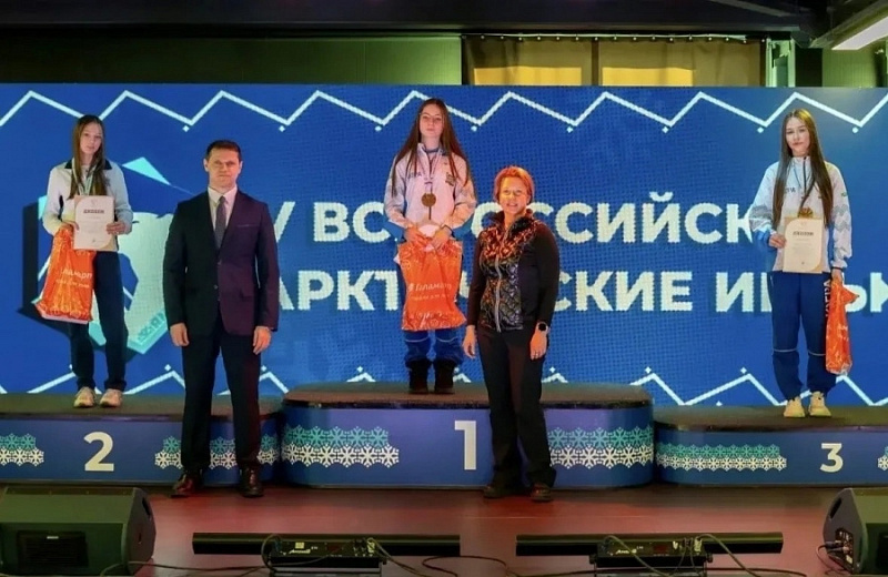    Воспитанница спортшколы Сургутского района завоевала три медали на Арктических играх в Салехарде