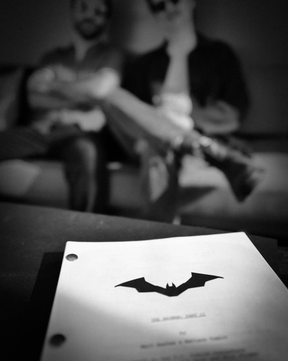     Сценарий для фильма «Бэтмен 2» (2027) / Фото: соцсети Мэтта Ривза