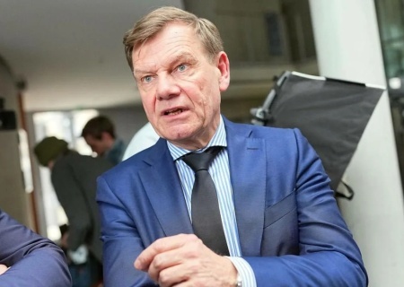    В Евросоюзе намерены отменить блокировку общих решений отдельными странами