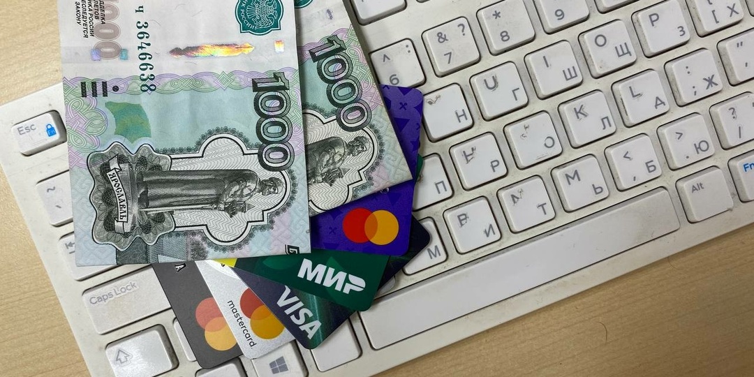 Карта «Мир» может перестать работать: что пенсионерам нужно успеть сделать до мая