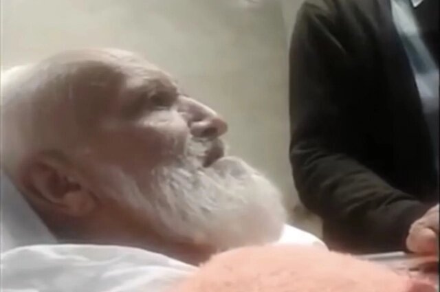    Мохиддин Хааэри Ширази озвучивает пророчество Фото: Кадр из видео/ Корпус стражей исламской революции (КСИР)