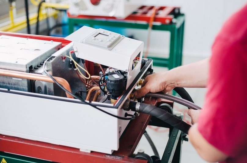 Даже если гарантийный срок истек, в сервисах «Лемакс» можно установить оригинальные детали и быть уверенным в качестве работ