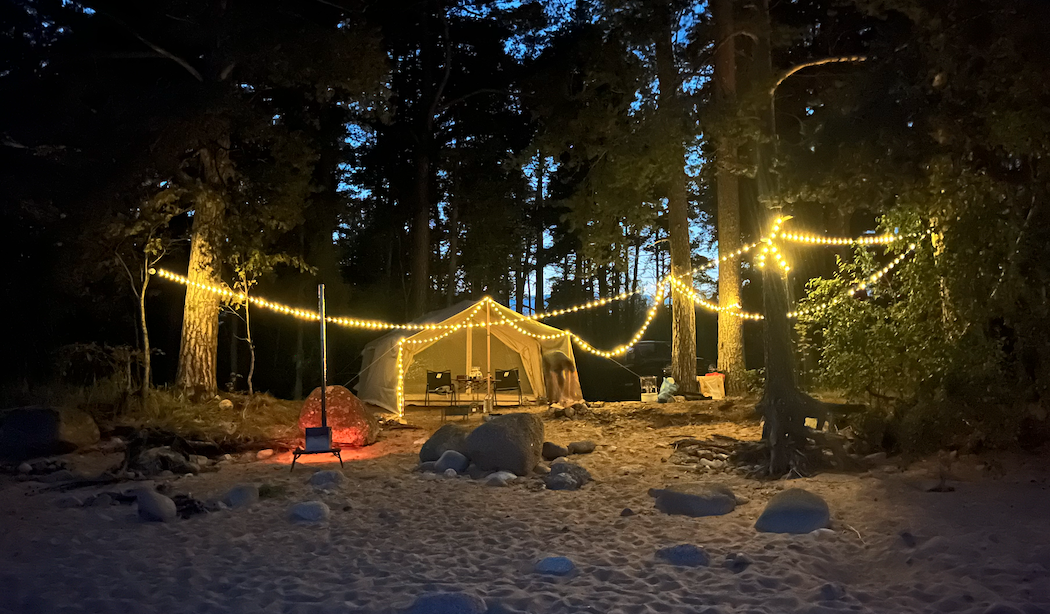 Прошлогоднее путешествие в Карелию, а именно остановка на ночевку на берегу Финского залива