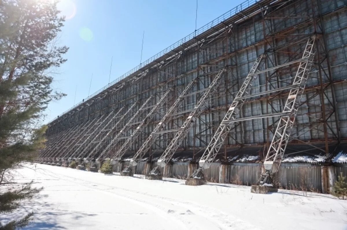    Рупор, раскрытый в небо.