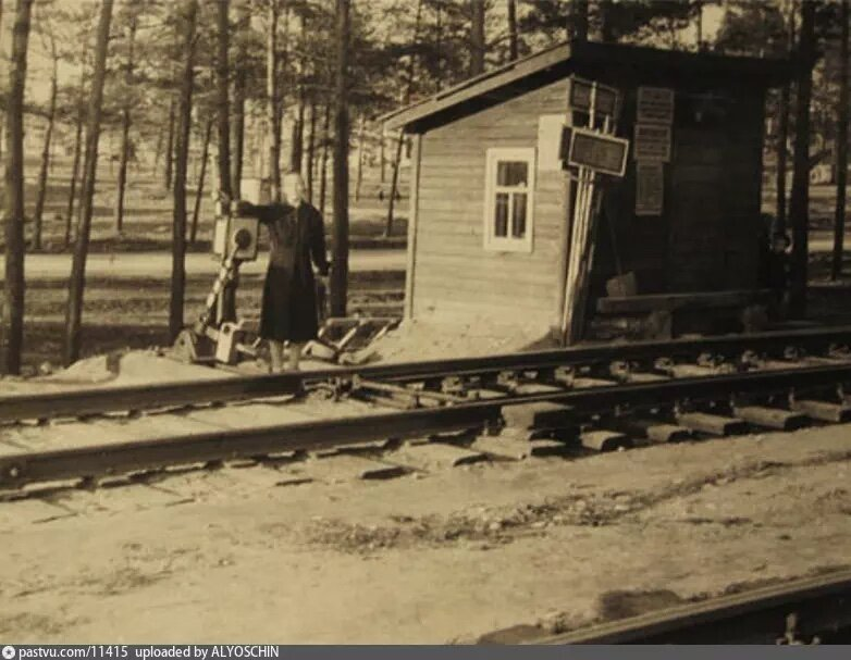 Стрелка Бескудниковской ветки между станциями Институт Пути и Дзержинская, 1950-1960. С сайта www.pastvu.com.