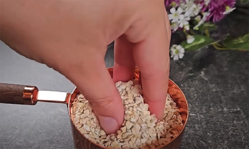 Овсяный пирог с яблоком и морковью: нежность и польза без муки и сахара