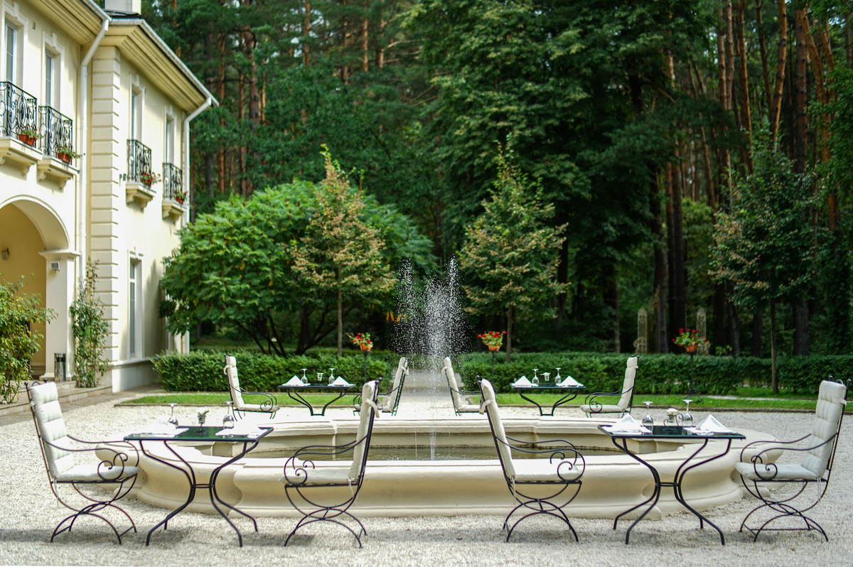     Гродно в стиле шато: пауза со вкусом