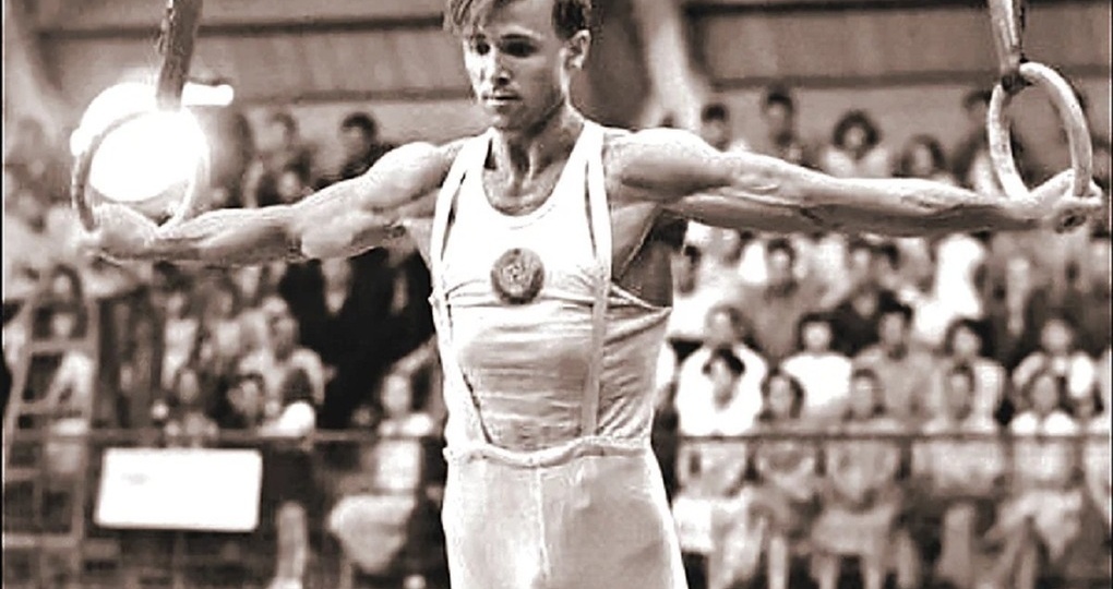 «Этого человека невозможно победить»: бывшего узника № 10491 весом 40 кг не могла узнать мать. Через 7 лет он стал олимпийским чемпионом