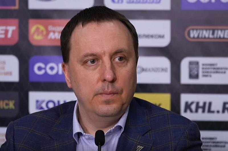    Скрин видео пресс-конференции. Алексей Волков