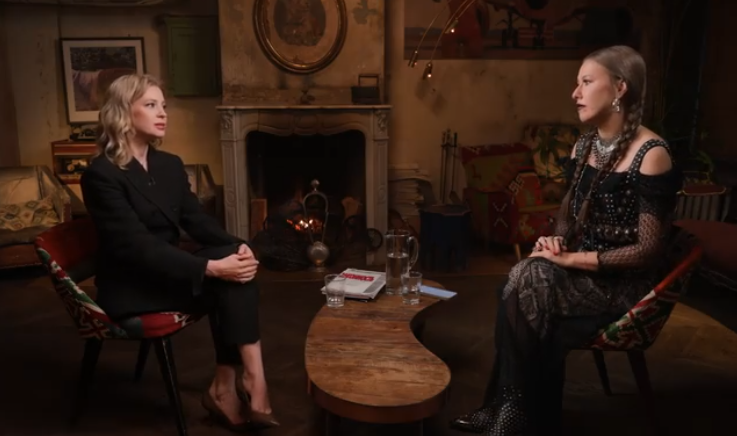 Наталья Поклонская, интервью у Ксении Собчак / кадр из видео Кадр из видео/Осторожно: Собчак/VK Video