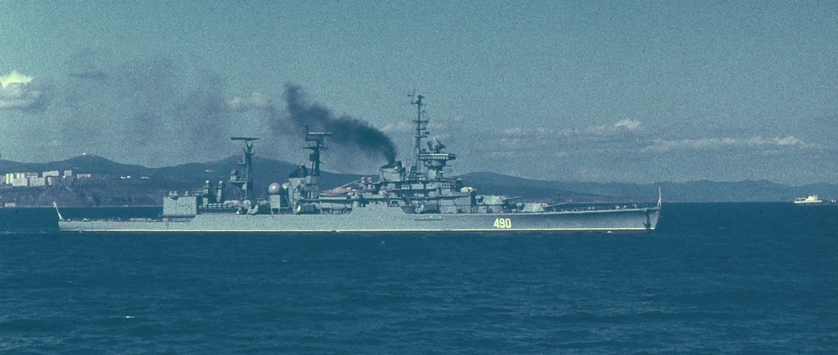 "Адмирал Сенявин" проект 68-У2. 1981 год. Залив Петра Великого