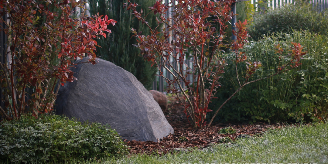 Как спрятать люк септика или скважину: создаём авторский валун из фибро-бетона.