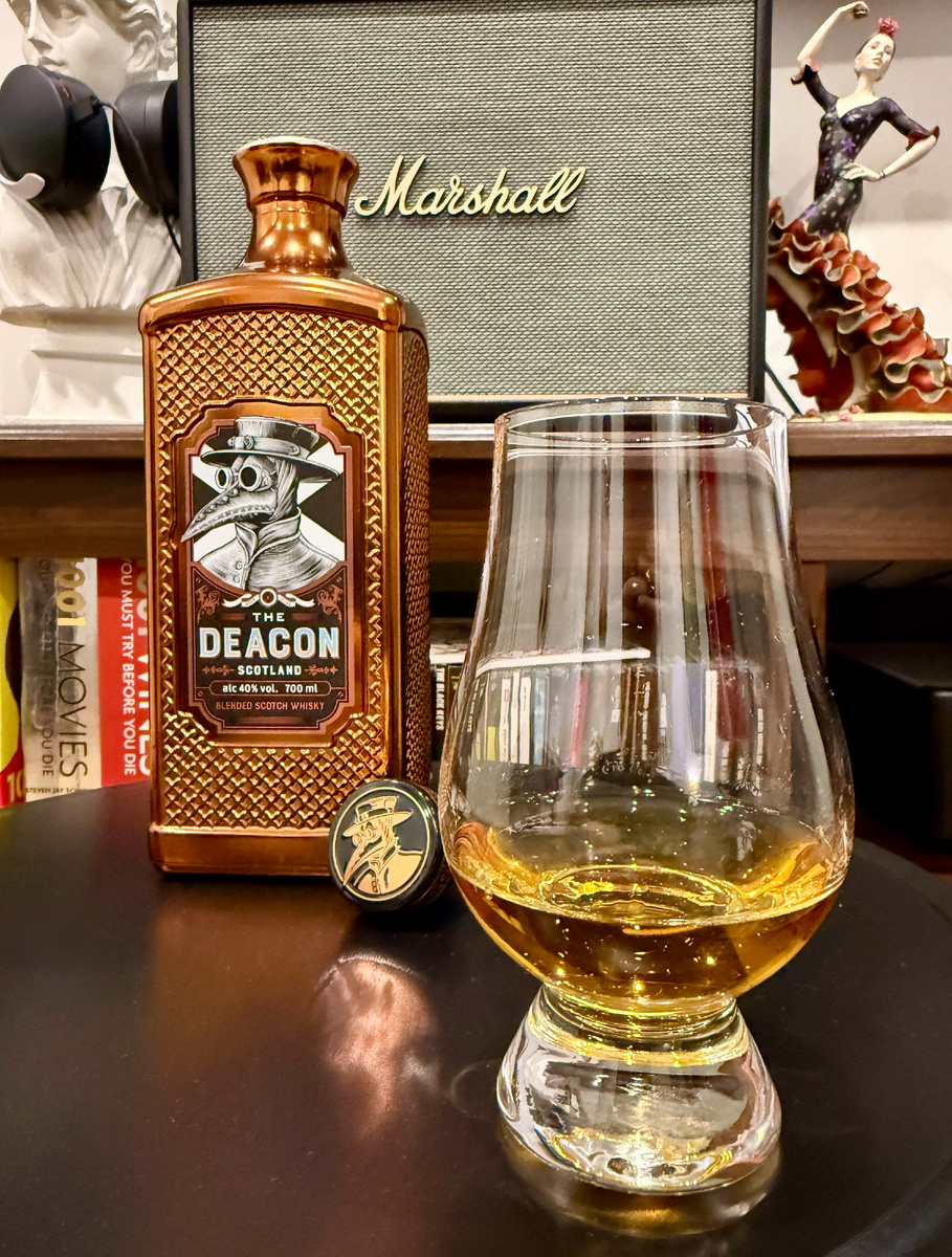 Цвет яркий и приятный.