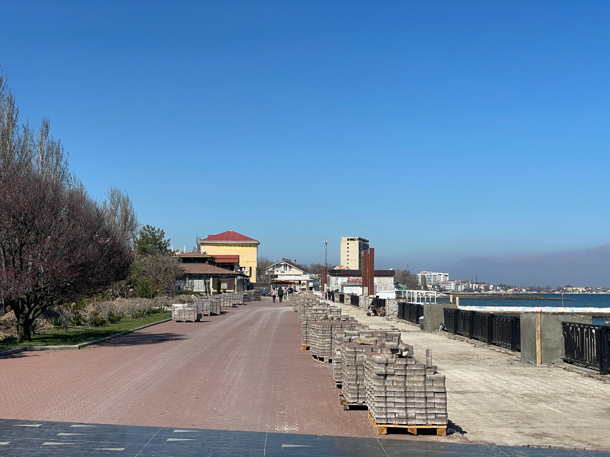 Реконструкция Центральной набережной в Феодосии