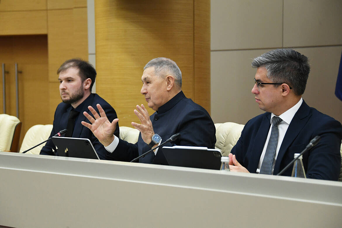 Рифкат Минниханов: «За двадцать лет – с 2005 по 2025 год – Российский венчурный форум превратился в главный венчурный конгресс страны»Фото: prav.tatarstan.ru