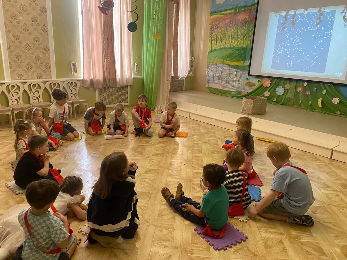 Английский частный детский сад "Лучик"