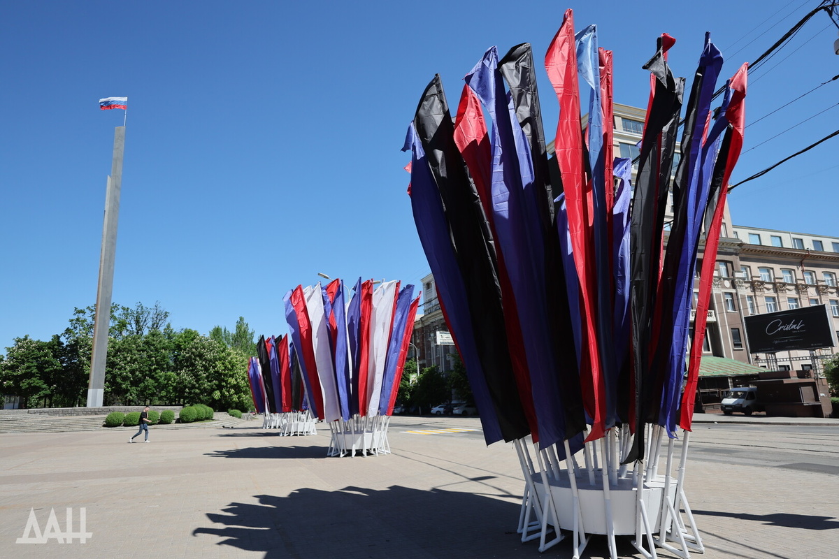    Распрощались с Киевом навсегда. Донбасс отмечает 11-ю годовщину создания ДНР