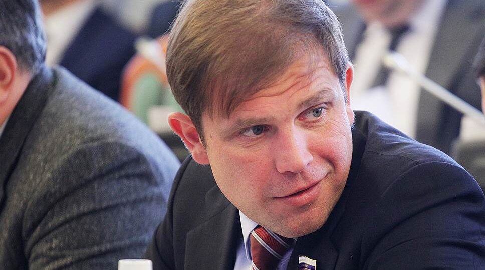 Налоговая просит обанкротить экс-главу МСУ Балахнинского района