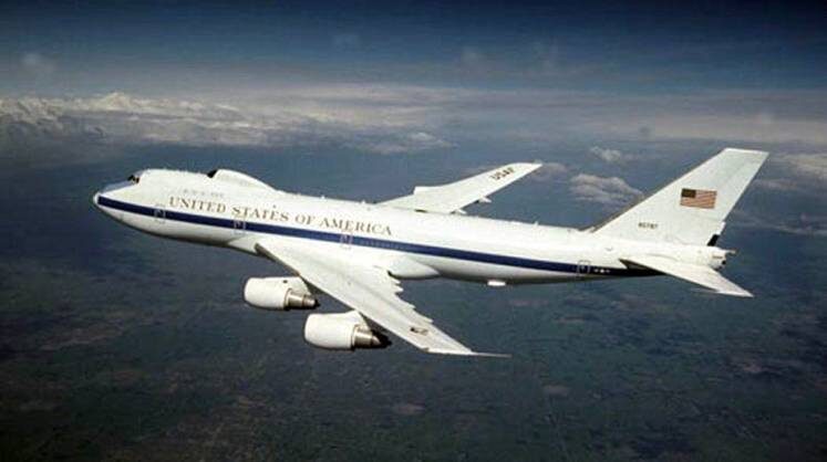    ФОТО: РУВИКИ Самолёт судного дня Boeing E-4B Nightwatch