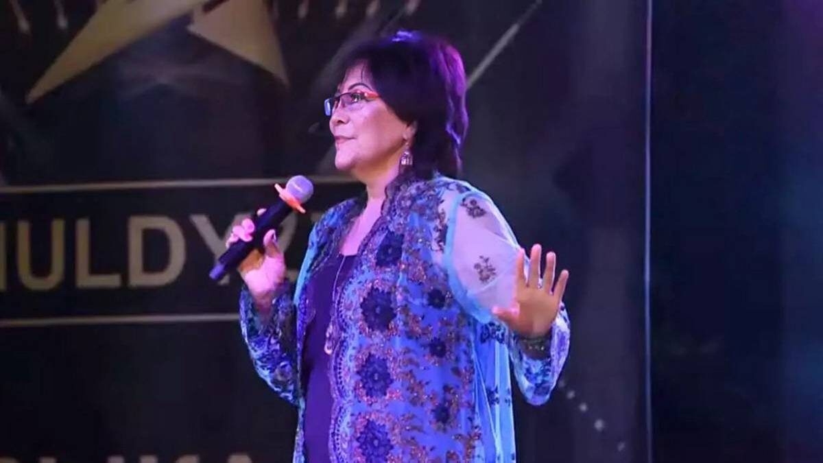    Фото: YouTube › Zhuldyz TV