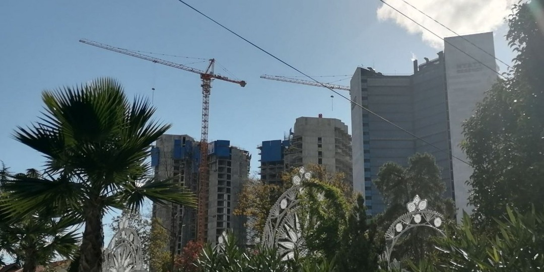 Спрос на квартиры в Сочи разбился о дефицит предложения