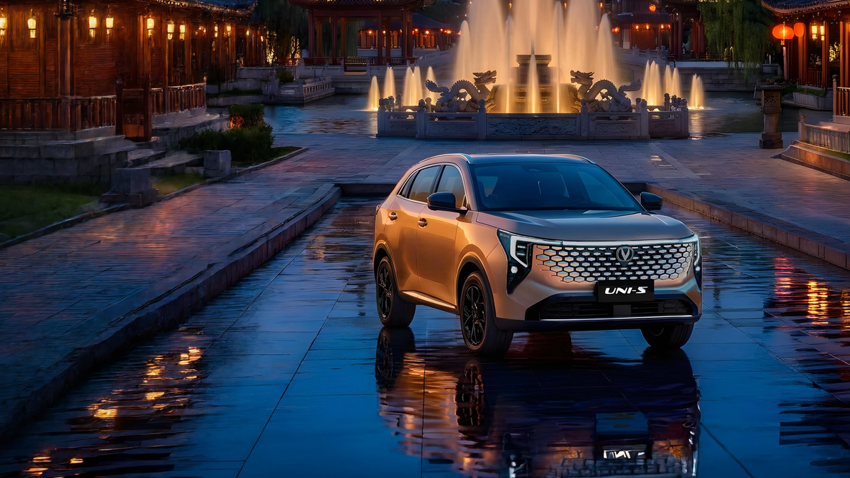    Компания Changan объявила цены на новый кроссовер Uni-S для российского рынка