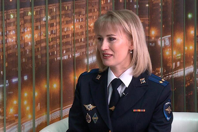    Ганиева — подполковник юстиции, в следствии служит с 18 лет.   
Фото: челны.16.мвд.рф