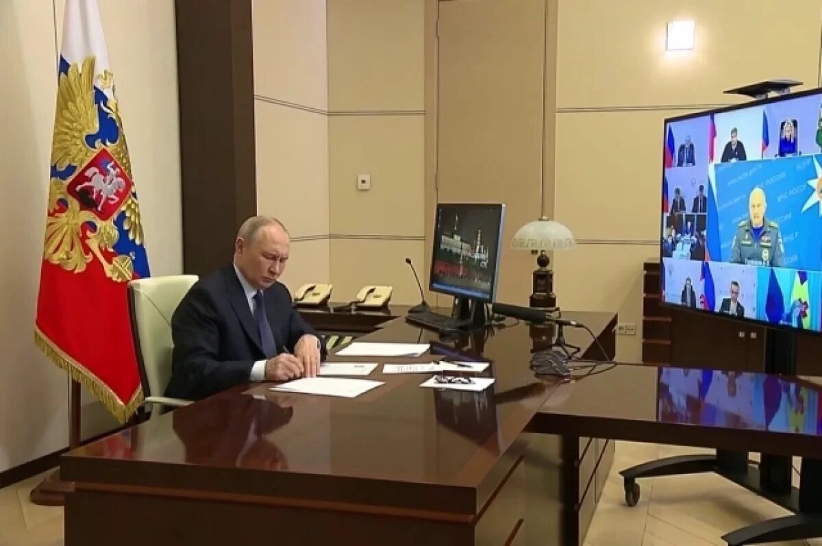    Куренков: 25 поселений затопило и погибли 6 человек при паводке в Дагестане