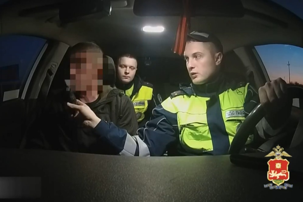 скриншот видео МВД по Хакасии