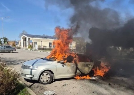    Удары по Усть-Луге не прекращаются. В Россоши атакован агрообъект. Над Россией снова заработал «Старлинк»? Горячая сводка 7 апреля 2026 г.