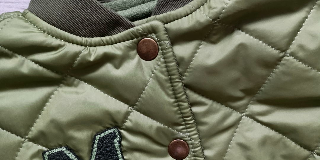 Необычный бомбер