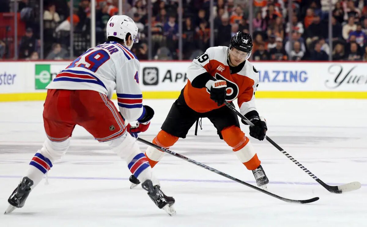    Источник: Матвей Мичков Фото: Emilee Chinn / Getty Images. rbc.ru Максим Левин